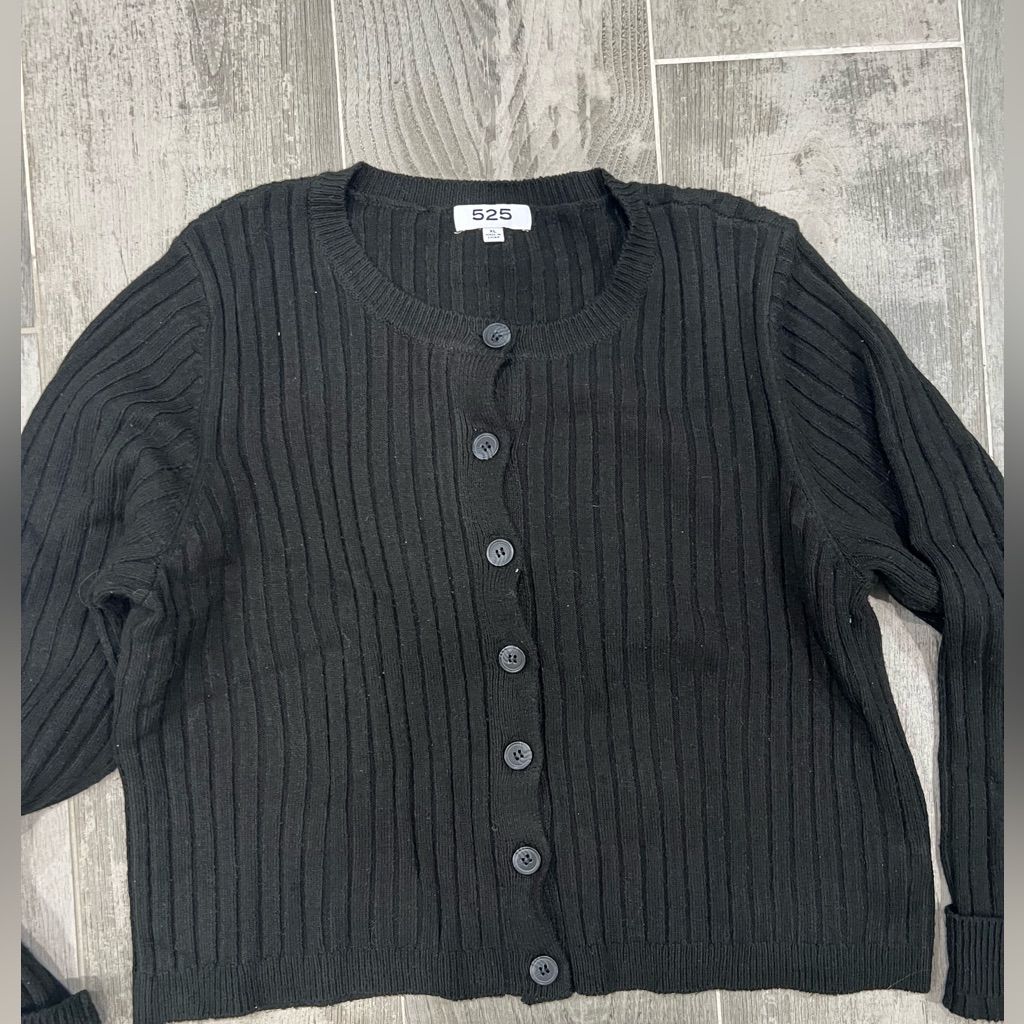 525 America Cardigan